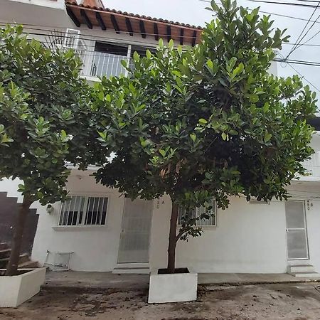 Studio Pulpito In The Charming Heart Of Downtown Pv Puerto Vallarta Exteriör bild